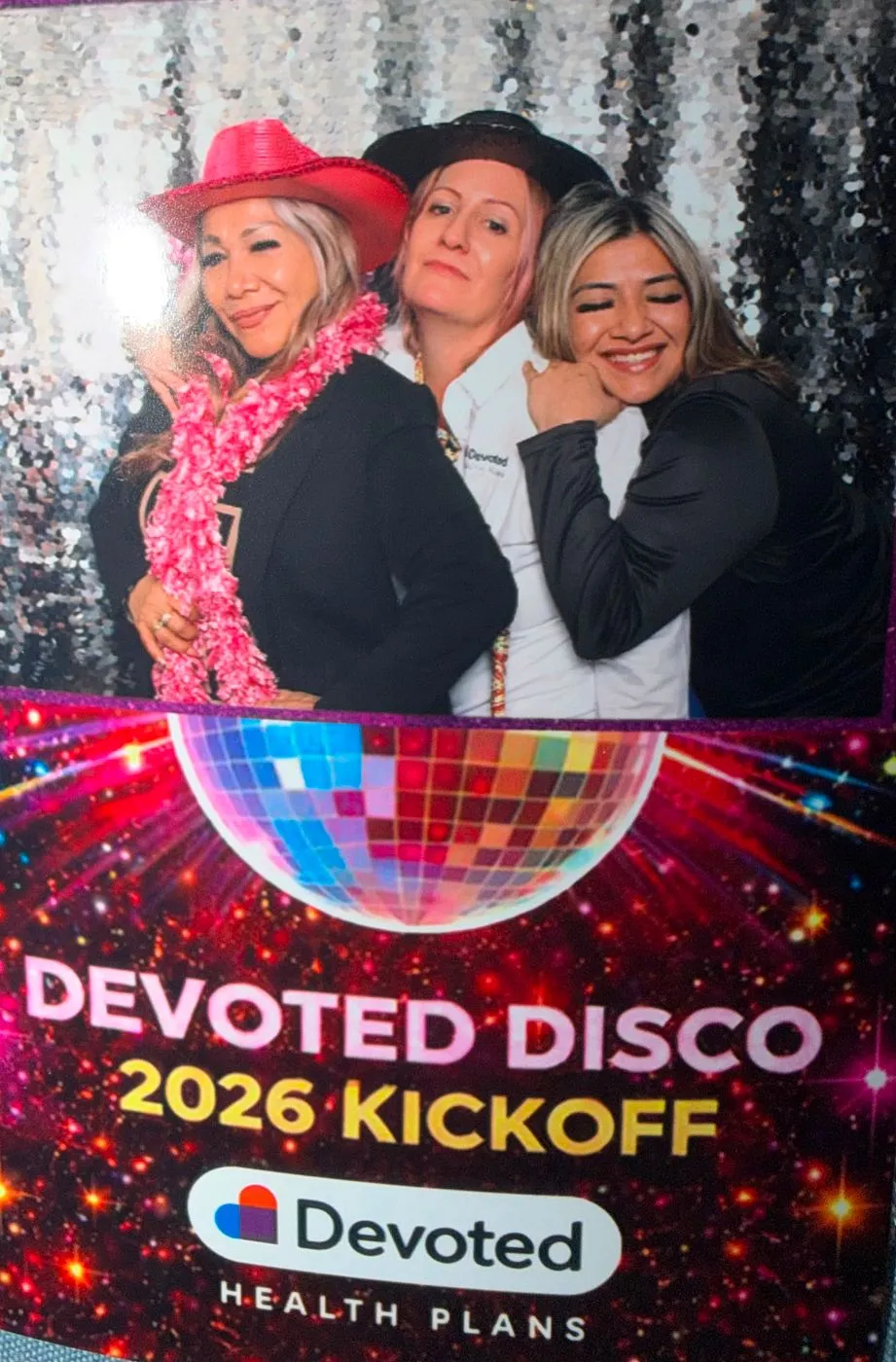 Ambiente festivo del Devoted Disco 2026 Kickoff